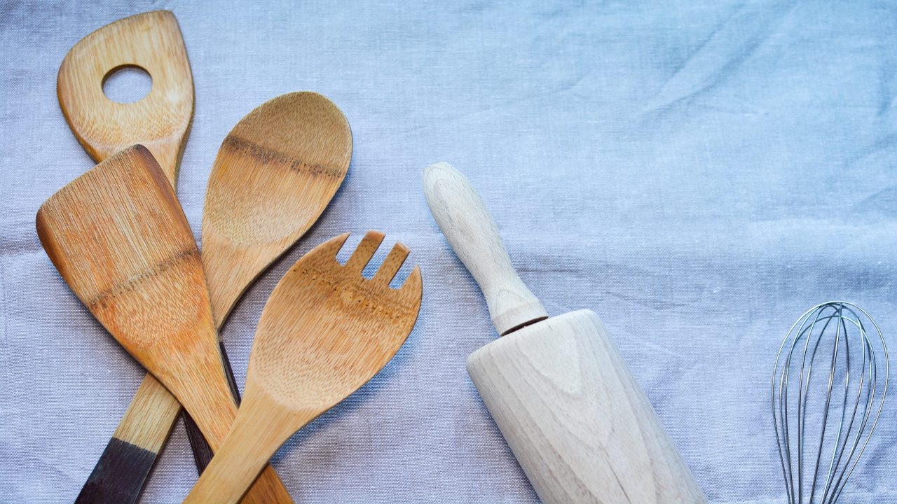 YCOCO Home Set di utensili da cucina in legno cucchiai di legno riutilizzabili per cucinare spatola facile da pulire 6 cucchiai da cucina in bambù antiaderenti per cucinare 